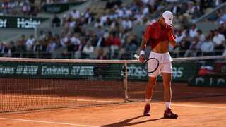 Defending champion Novak Djokovic forced by knee injury to withdraw from French Open