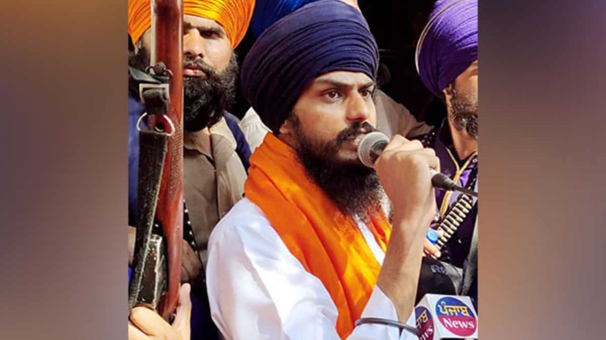 Lok Sabha elections 2024: Jailed Khalistani separatist Amritpal Singh wins Khadoor Sahib seat Lok Sabha elections 2024: Jailed Khalistani separatist Amritpal Singh wins Khadoor Sahib seat