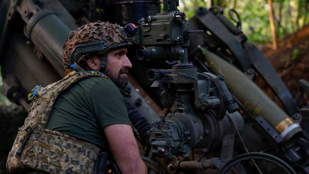 Ukraine uses Western weapons to strike missile systems in Russian territory