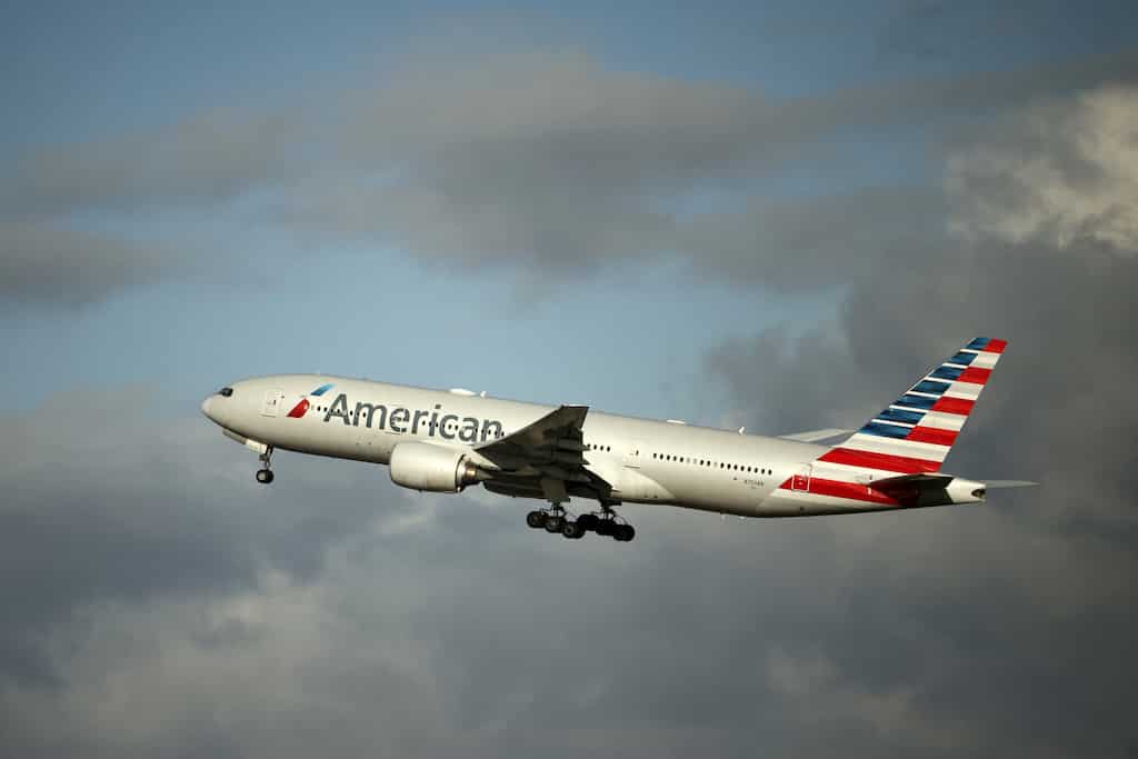 American Airlines flight attendants reject latest contract proposal