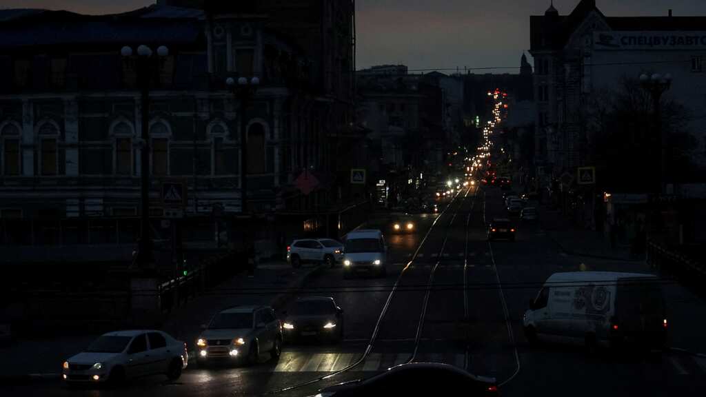 Ukraine war: Kyiv orders ministries to stop using ACs as power system hit by Russia