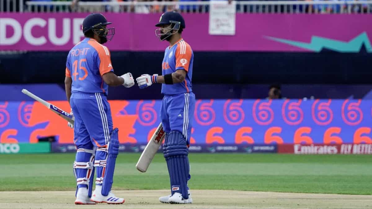T20 World Cup: Watch - Virat, Rohit depart inside powerplay as Pakistan strike early