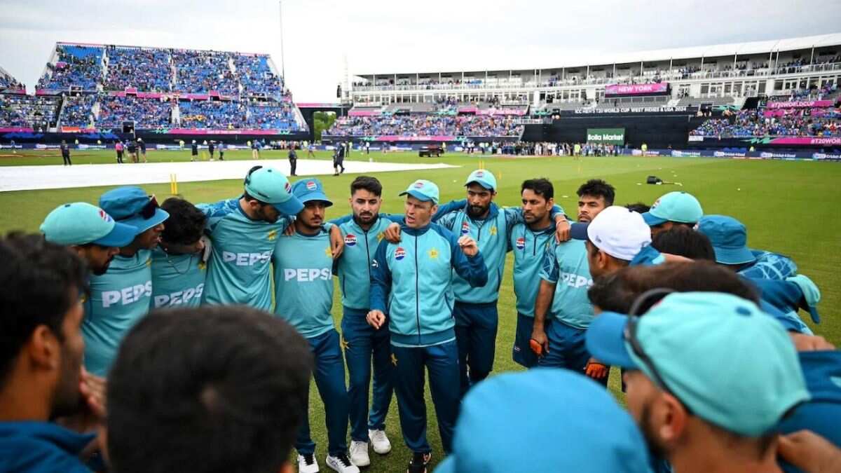 Babar, Kirsten reflect on Pakistan’s shocking loss to India, coach blames ‘poor decision making’ for letdown