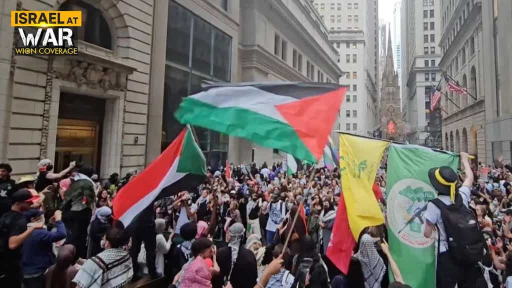‘Long Live Intifada’: Protesters raise slogans outside exhibit memorialising Nova festival victims in NYC