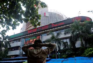 NSE Nifty 50 closes slightly higher amid mixed trading day