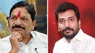 EVM unlocked with phone? Mumbai MP Waikar's relative faces serious allegations