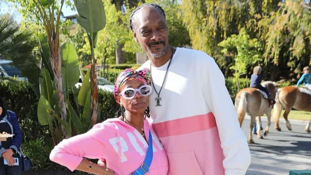 Snoop Dogg and wife Shante Broadus celebrate 27 years of togetherness