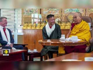 US lawmakers meet Tibet's Dalai Lama, warn China on choice of successor