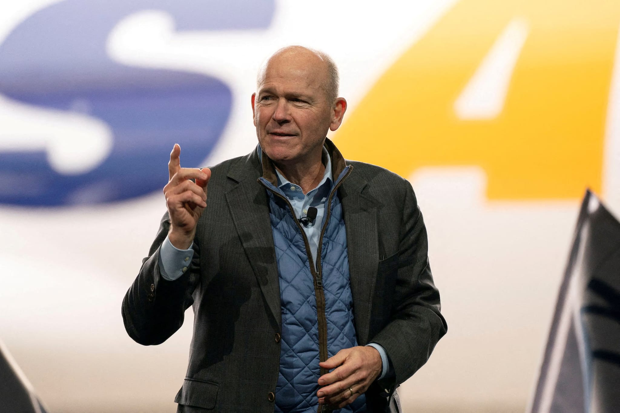 US senators criticise Boeing CEO over safety record amid apology for ...