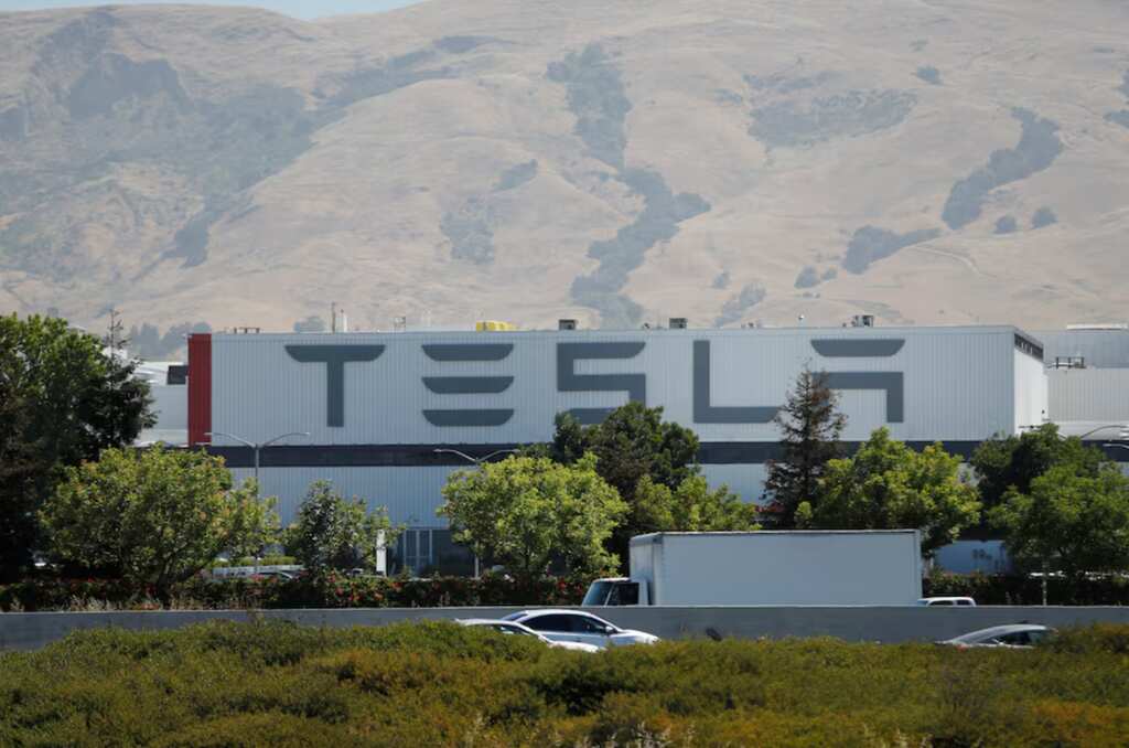 Tesla switches legal teams amidst ongoing antitrust battle