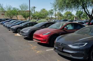 Tesla to introduce stock-based compensation for high-performing employees