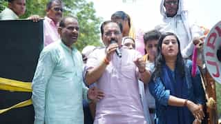 Delhi water crisis: BJP leaders stage protest, accuse AAP govt of 'stealing and looting people'