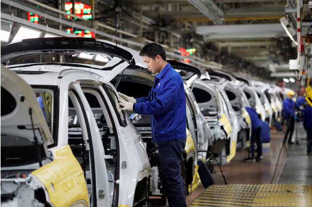 Analysts believe Detroit Three automakers should exit China