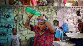 Indian health ministry issues advisory to hospitals as heatwave kills 5 in Delhi