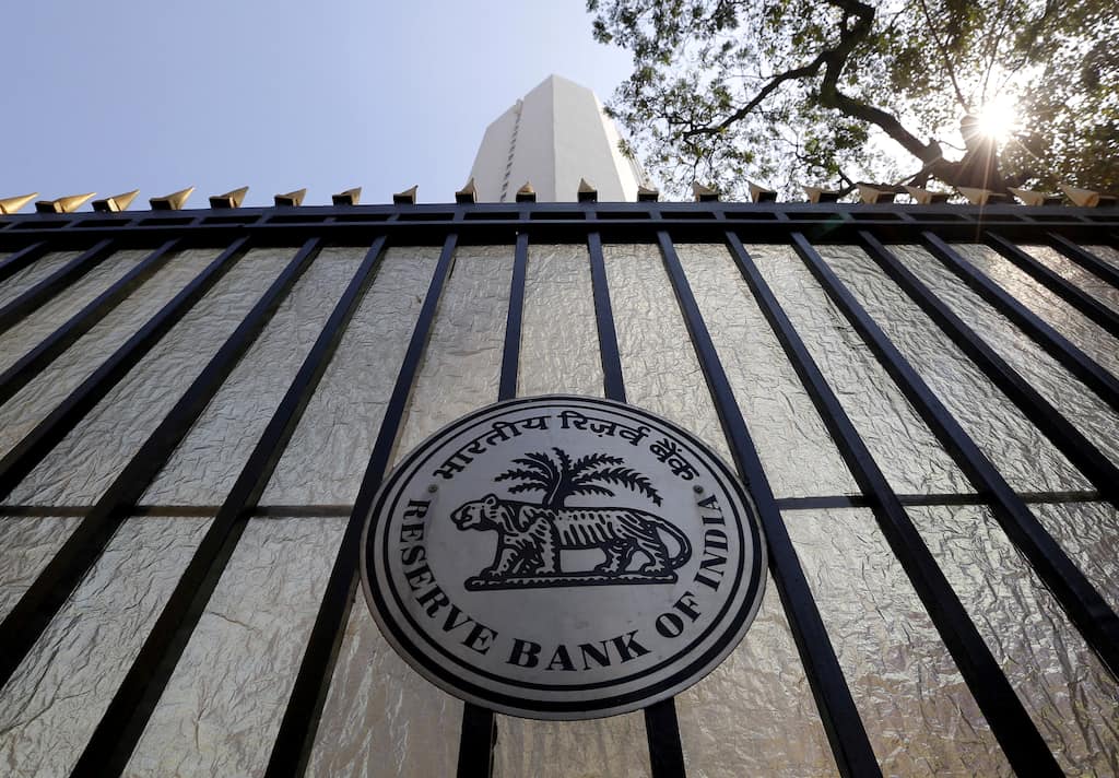 RBI cautions high food prices hampering inflation control efforts
