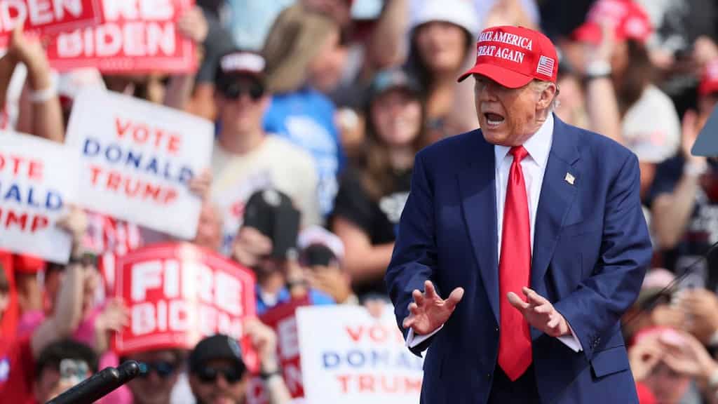 ‘Pissed’ Trump used ‘n-word’ over damage to car, nephew claims in memoir
