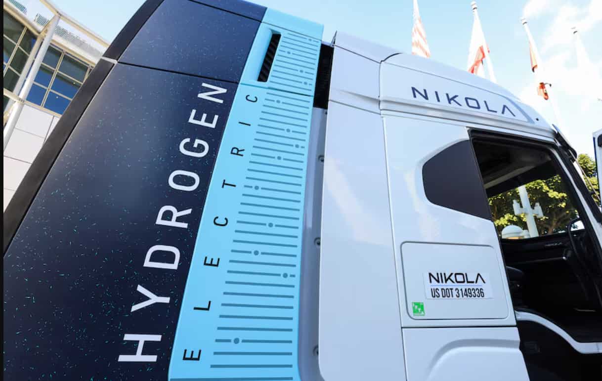 Nikola hires former Forward Air CEO Tom Schmitt as chief commercial officer