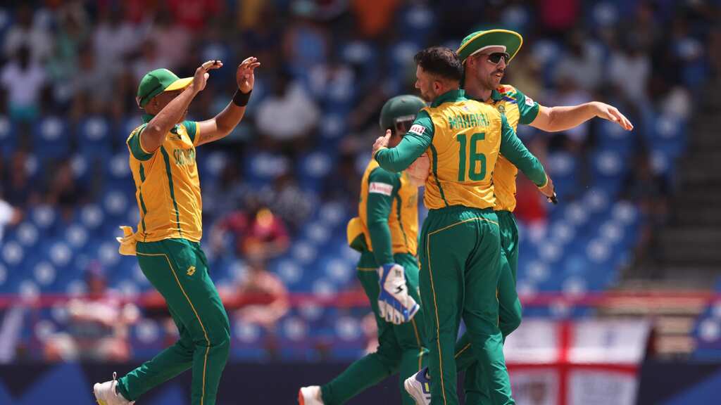 T20 World Cup: South Africa edge out defending champions England in tight contest to move closer to semis