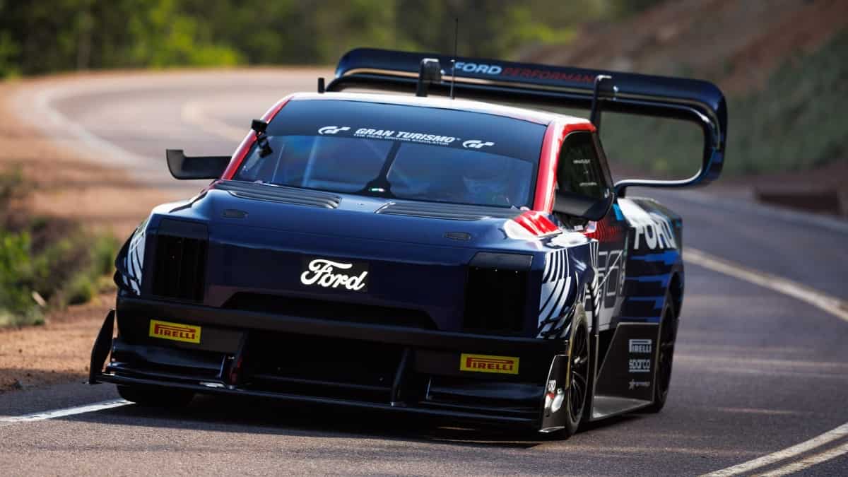 Electric vehicles shine at Pikes Peak International Hill Climb