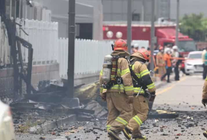 At least 22 dead after major fire breaks out at South Korean battery plant