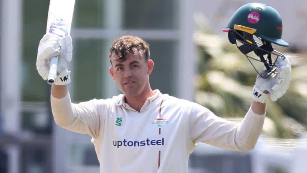 Louis Kimber hits fastest double hundred in England first-class cricket, second fastest of all time