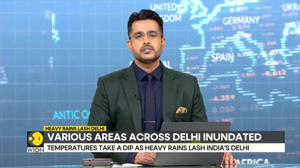 India: Delhi lashed by heavy rains | Rains to bring respite from hea