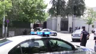 Cop wounded by crossbow in front of Israeli embassy in Serbia, kills attacker