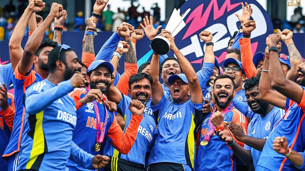 ‘I’ll be unemployed’ - Rahul Dravid jokingly seeks job offers post T20 World Cup win | WATCH