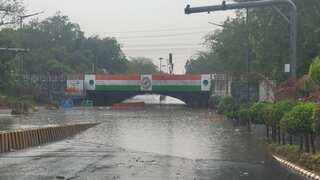 Weather update: IMD predicts heavy rain, issues orange alert for Delhi-NCR