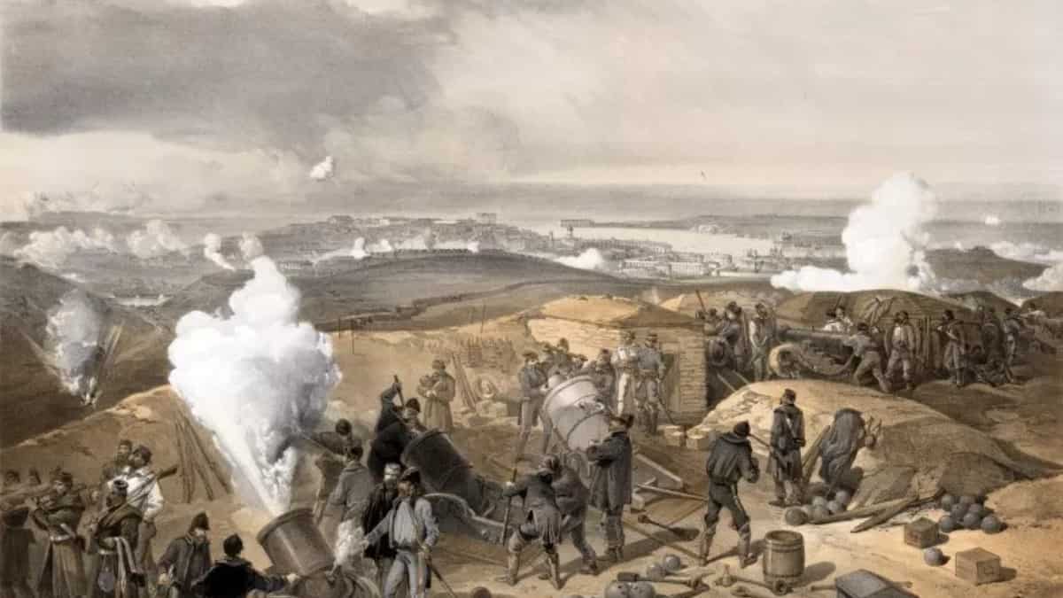Russian cannons found in Bahamas shock researchers. How did they reach there?