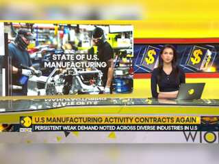 US manufacturing activity contracts again