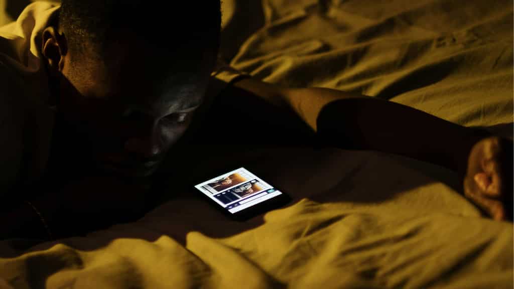Bright light of any kind at night puts you at risk of developing a major lifestyle disease