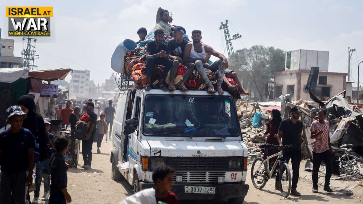 Gaza war: Israel bombs Khan Younis and Rafah forcing thousands to flee