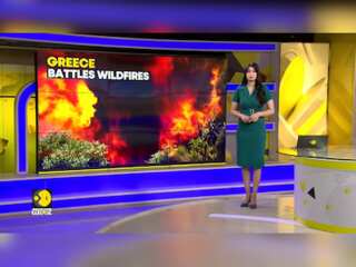 Greece: Wildfires fanned by strong winds