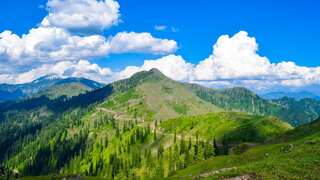 India's Kashmir Valley witnesses extreme heatwave, Srinagar breaks 25-year-old record