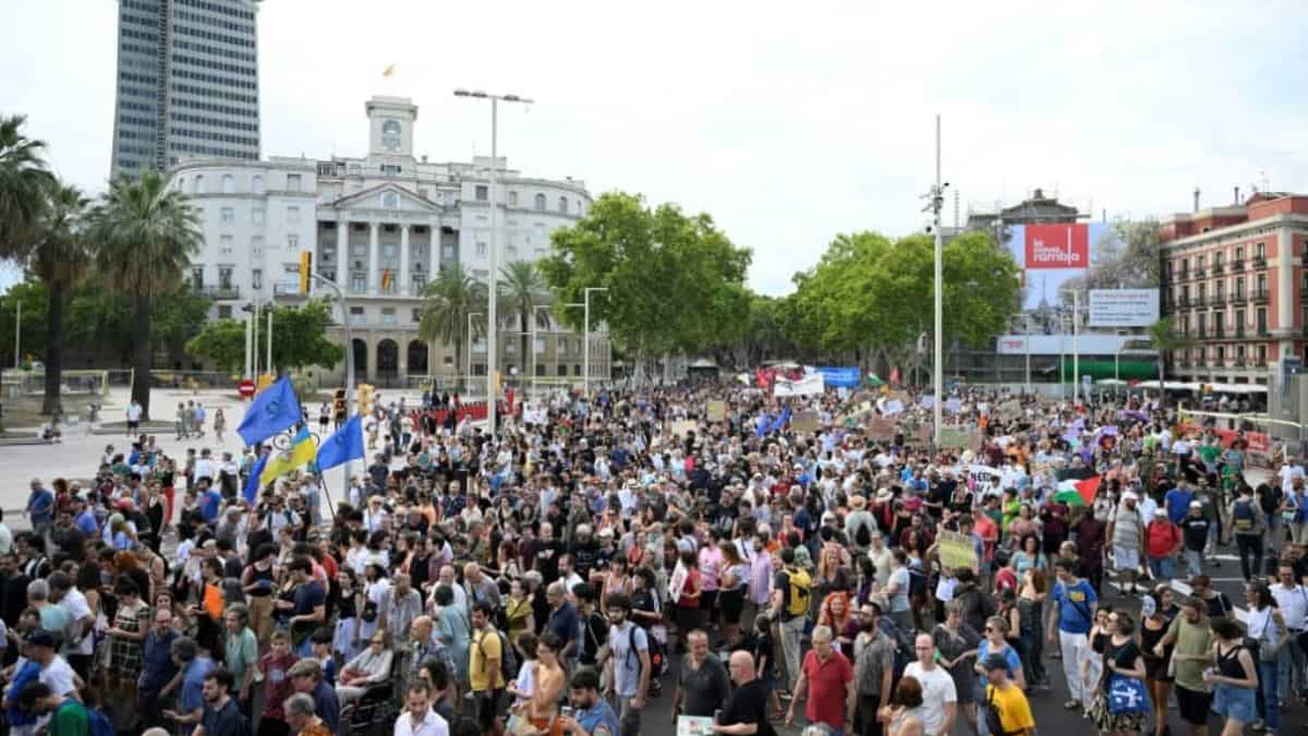 Thousands take to streets in Spain to protest against mass tourism