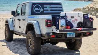 Jeep and Vineyard Vines join forces for an exclusive collection