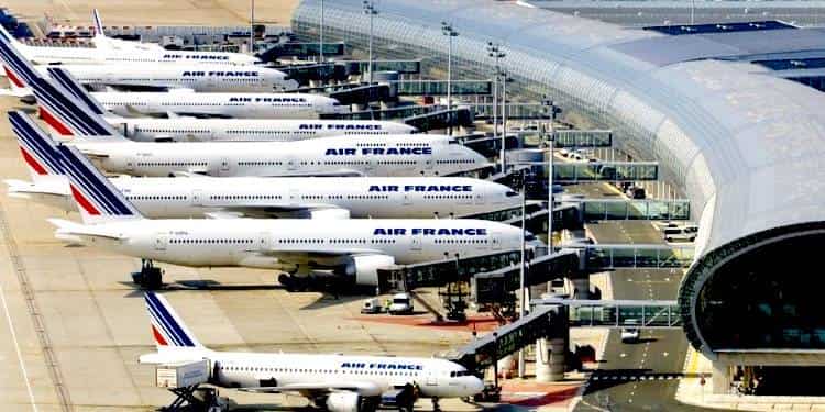 Airport worker unions in France announce strike week before Paris Olympics
