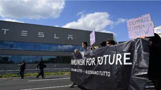 Mystery of the 65,000 missing coffee cups at the Tesla plant in Germany