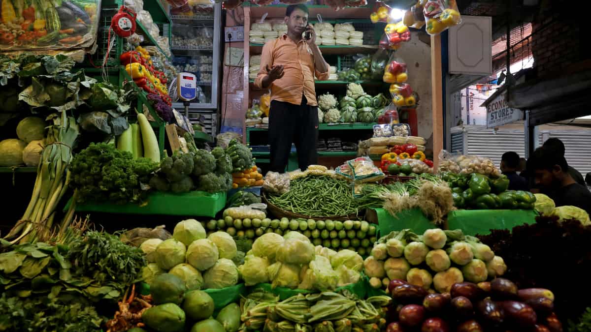 IMF raises India's GDP forecast to 7% for 2024-25 IMF raises India's GDP forecast to 7% for 2024-25