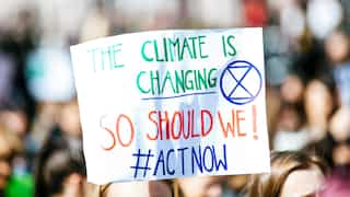 UK's top climate body urges Starmer government to act 'fast,' and said THIS about Sunak