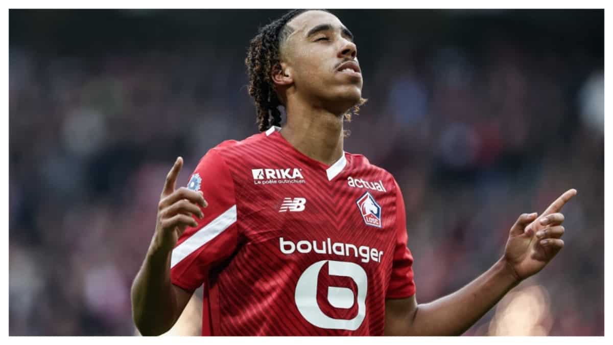 Manchester United sign French teen Leny Yoro on a five-year contract ahead of Premier League 2024-25