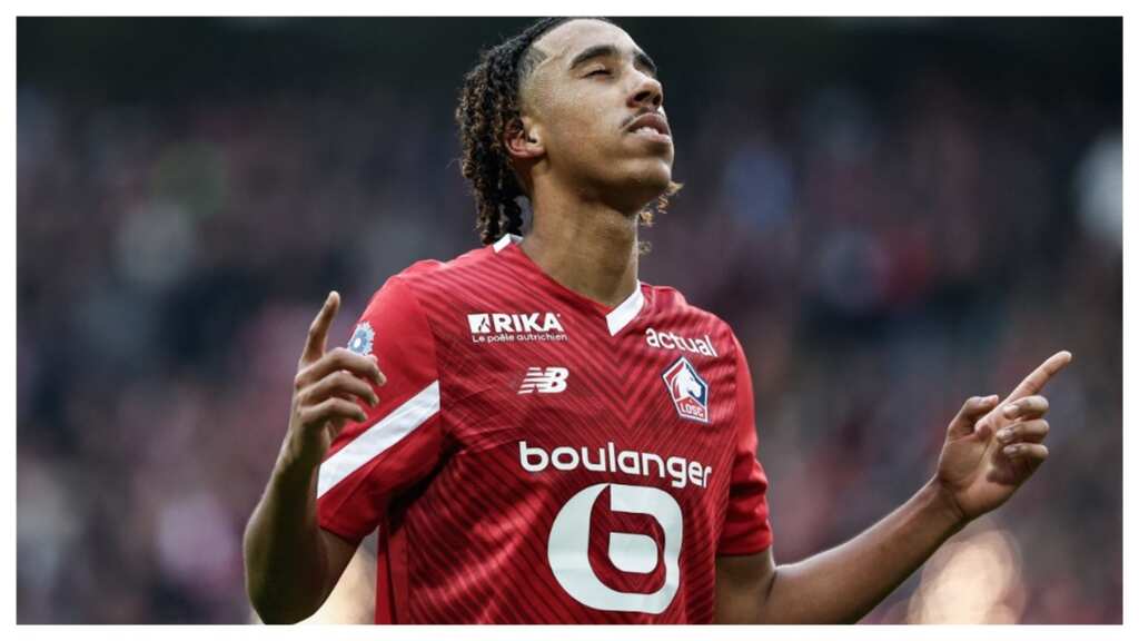 Manchester United sign French teen Leny Yoro on a five-year contract ahead of Premier League 2024-25