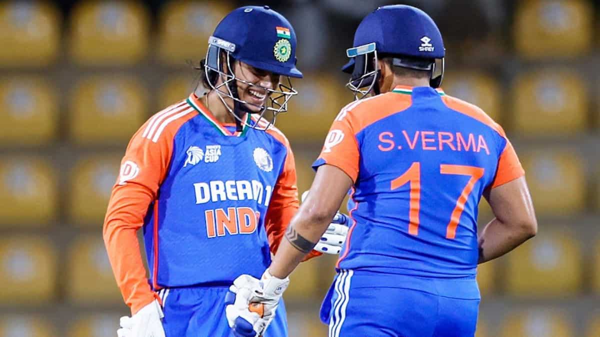 Women's Asia Cup 2024: Deepti Sharma, Smriti Mandhana lead India's charge as Women in Blue hammer Pakistan Women's Asia Cup 2024: Deepti Sharma, Smriti Mandhana lead India's charge as Women in Blue hammer Pakistan