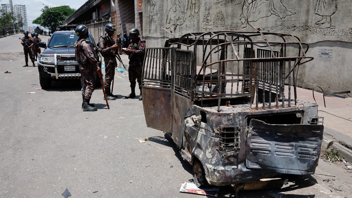 Bangladesh protests: Over 700 Indian students return back home, says New Delhi Bangladesh protests: Over 700 Indian students return back home, says New Delhi