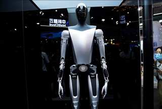 Tesla CEO Elon Musk revises timeline for Humanoid robot production