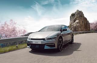 Kia expands lease program with introduction of EV6