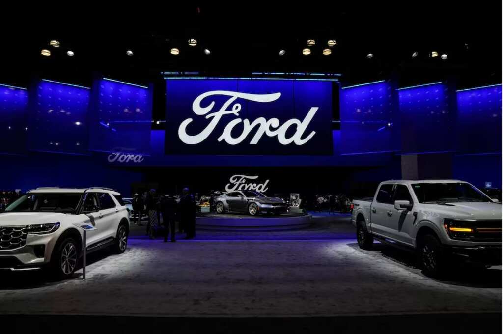 Ford Motor reports disappointing Q2 performance, stock falls 11%