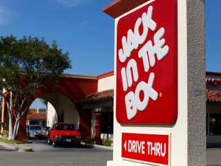 Furious over missing chicken, woman hits fast-food joint manager with her car