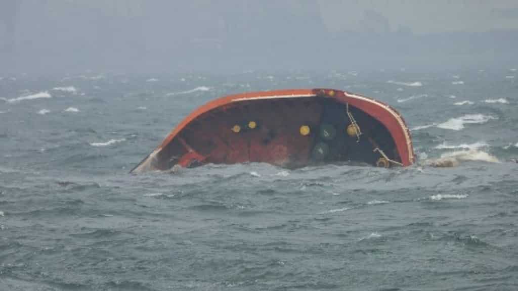Philippine coast guard says oil inside sunken tanker has started to leak into Manila Bay